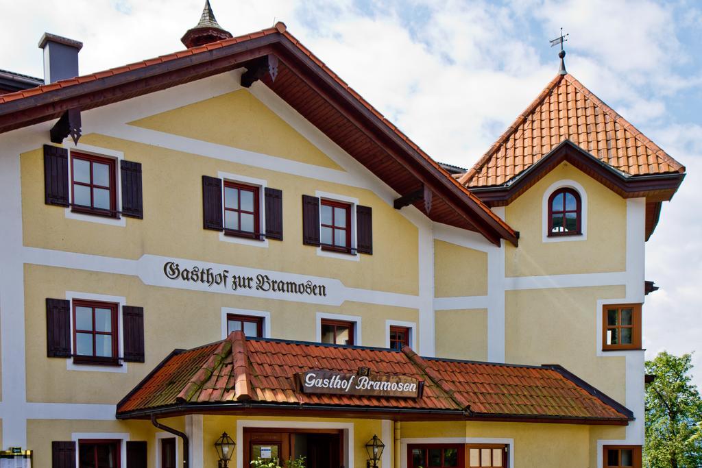 Gasthof-Hotel Bramosen Weyregg Exteriör bild